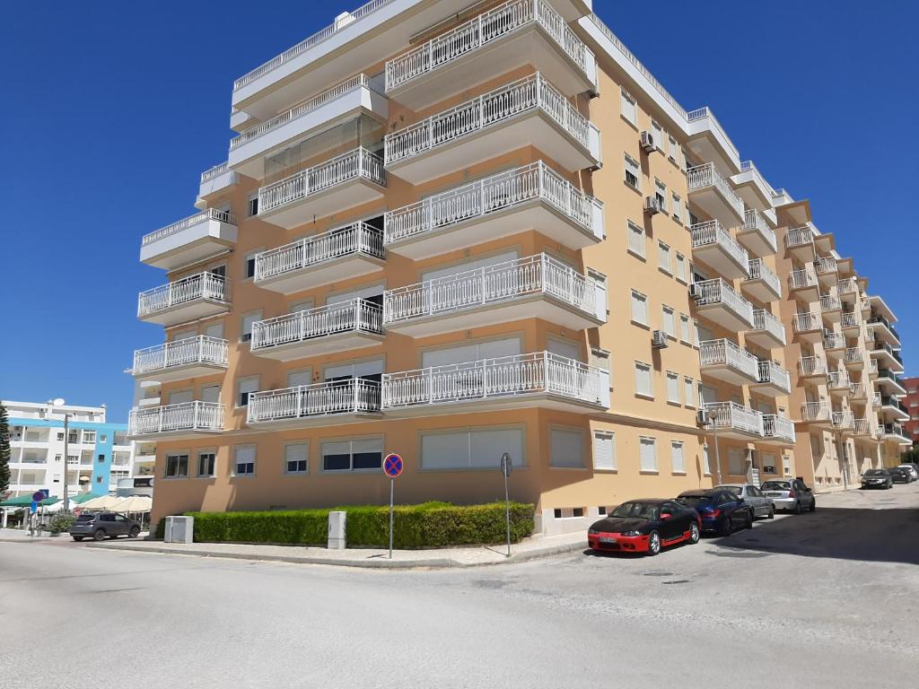 APARTAMENTO PRAIAMAR