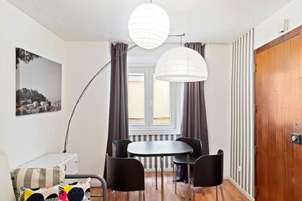 CHARMING CITY VIEW APARTMENT ON THE CASTLE HILL