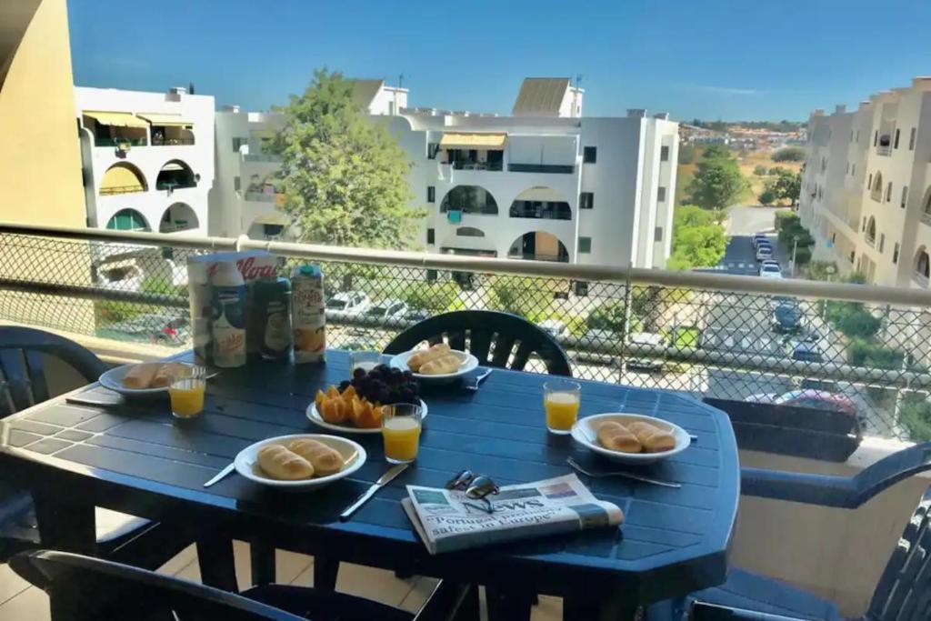 SALGADOS - VILA DAS LAGOAS - APARTAMENTO 9 C2C - FRACÇÃO AU
