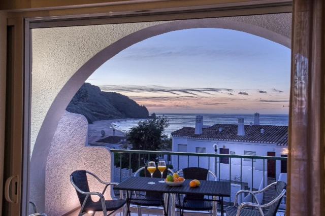 APARTAMENTO J 4