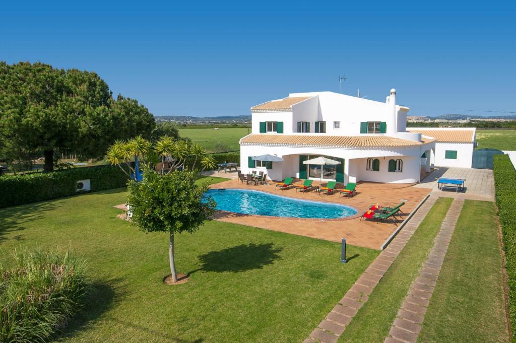 VILLA SANDRA