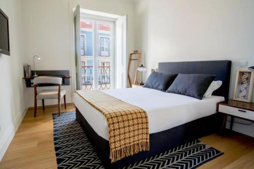 LISBON DOWNTOWN LOVERS: MADALENA 133 1C