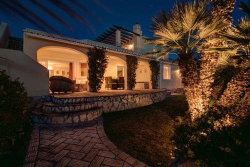 CASA CIRANO