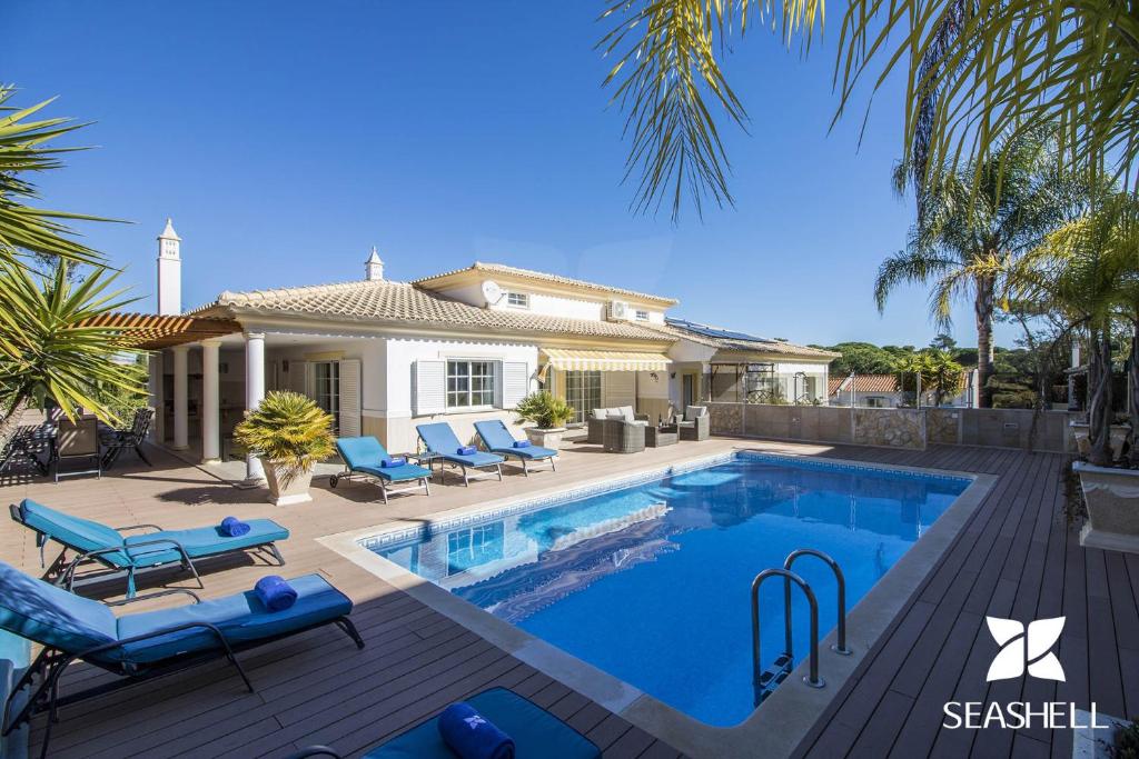 VILLA JOY