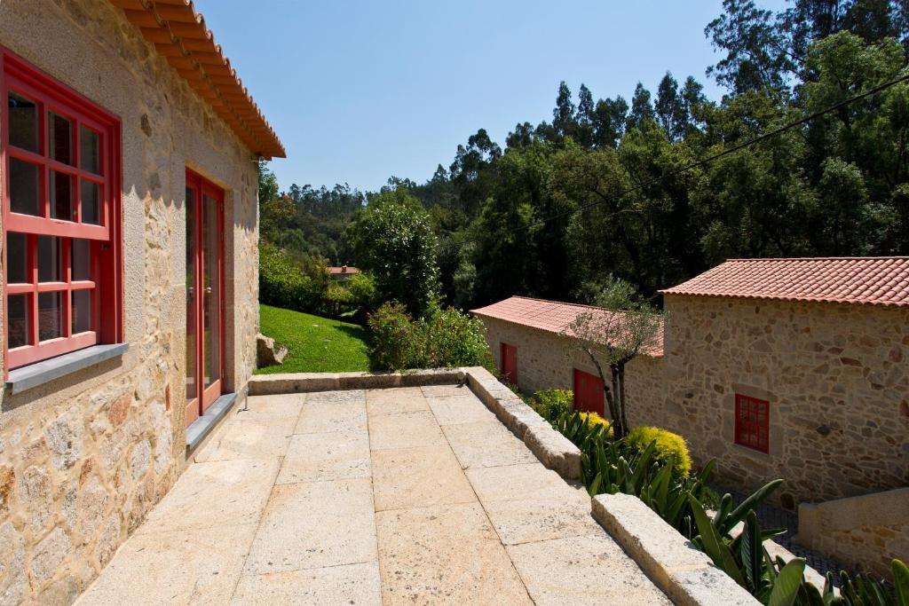 CASA DA BEIRA RIO_COUNTRYSIDE VACATION HOME