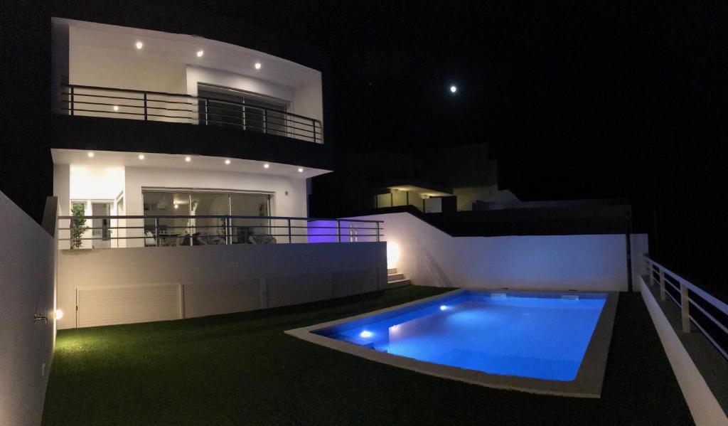 DUMAR BEACHOUSE