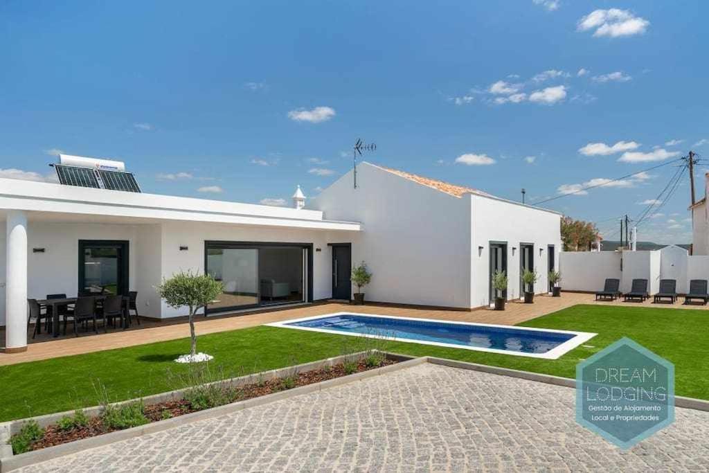 CASA DO DOUTOR - CASA 4