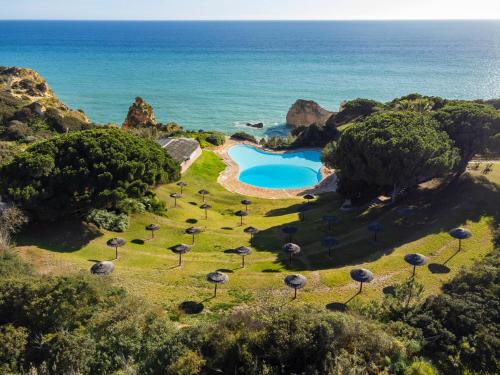 PRAINHA FAMILY VILLA