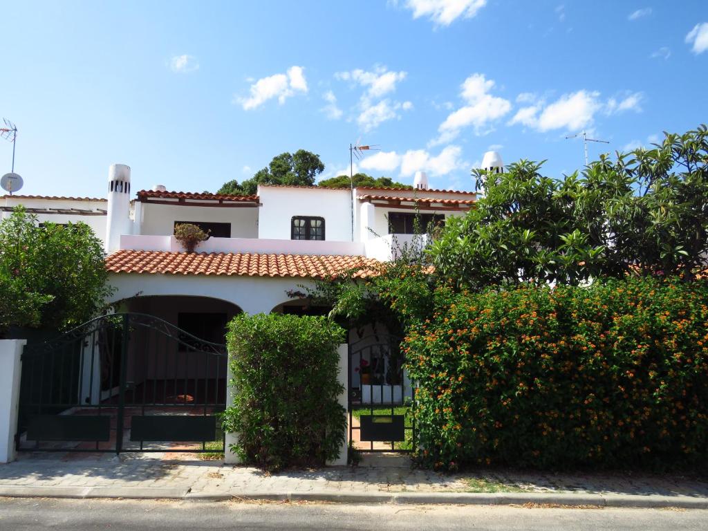 CASA DAS FLORES - LOTE 11