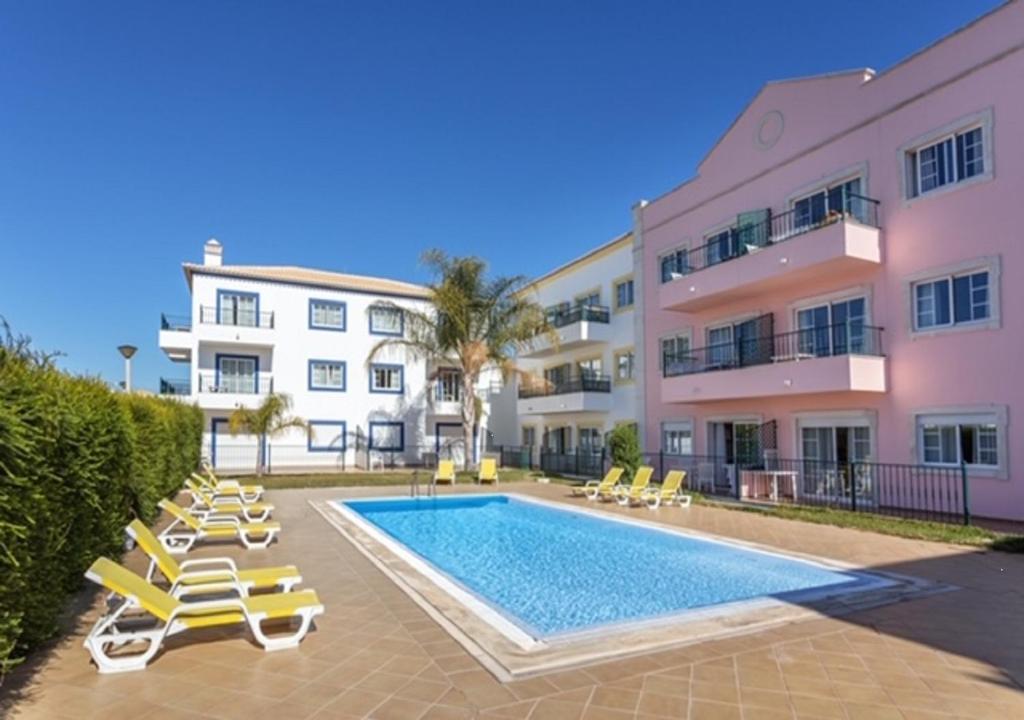 ALTURA SEASIDE BEACH APARTMENT