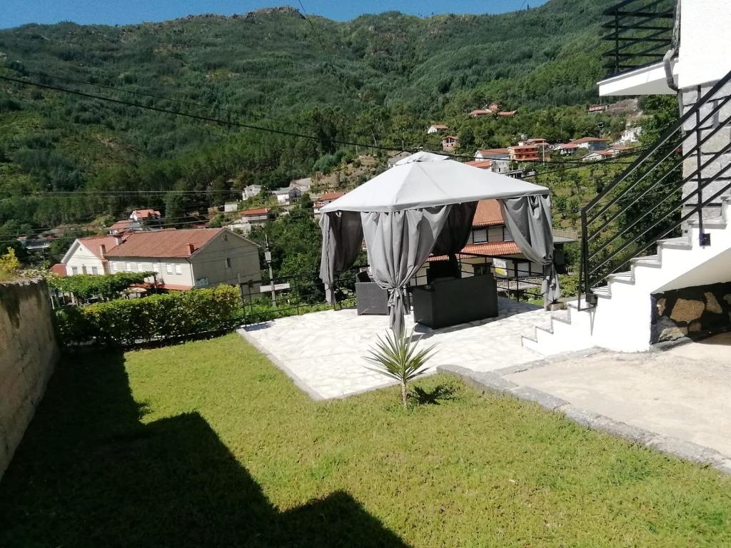 CASA DOS LÍRIOS