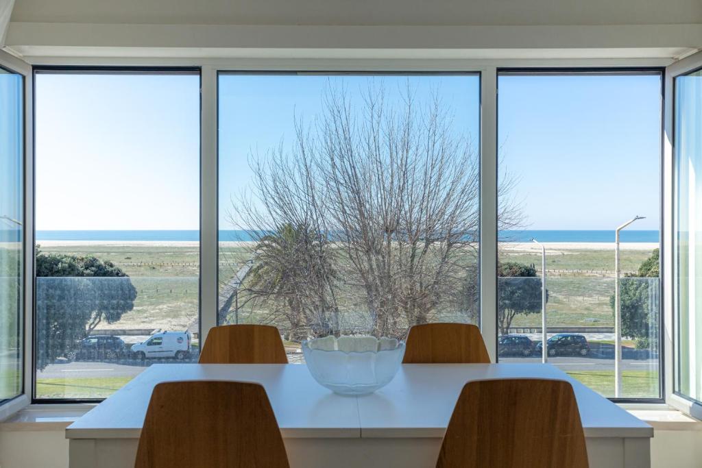 SILVER COAST APARTMENT