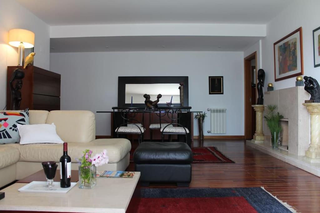 NOBLE APARTMENT IN PARK OF NATION
