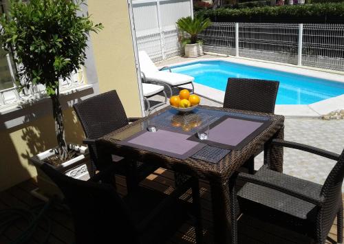 CHARMOSA VILA / VILAMOURA