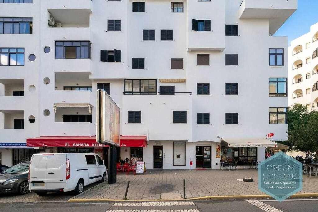 AP QUARTEIRA PERTO DA PRAIA