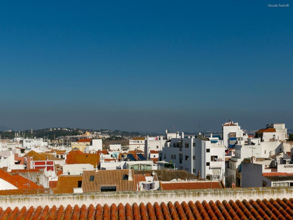 CHIMNEY TOWNHOUSE IN HISTORIC CENTER