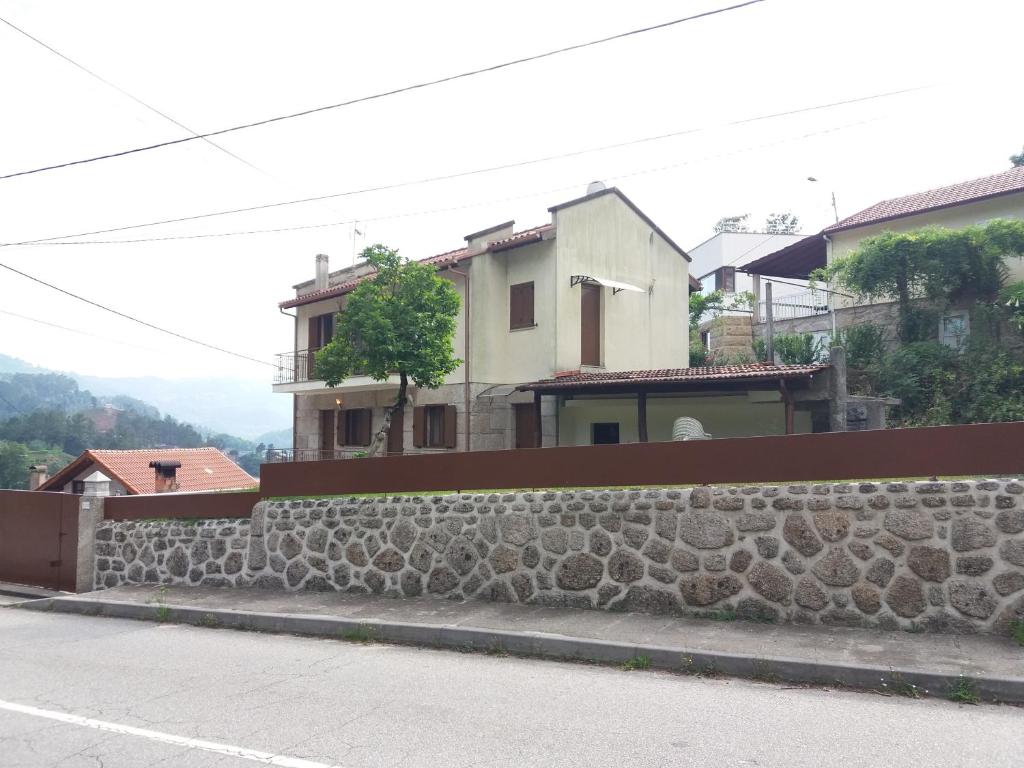 CASA DA DINA DOCEIRA