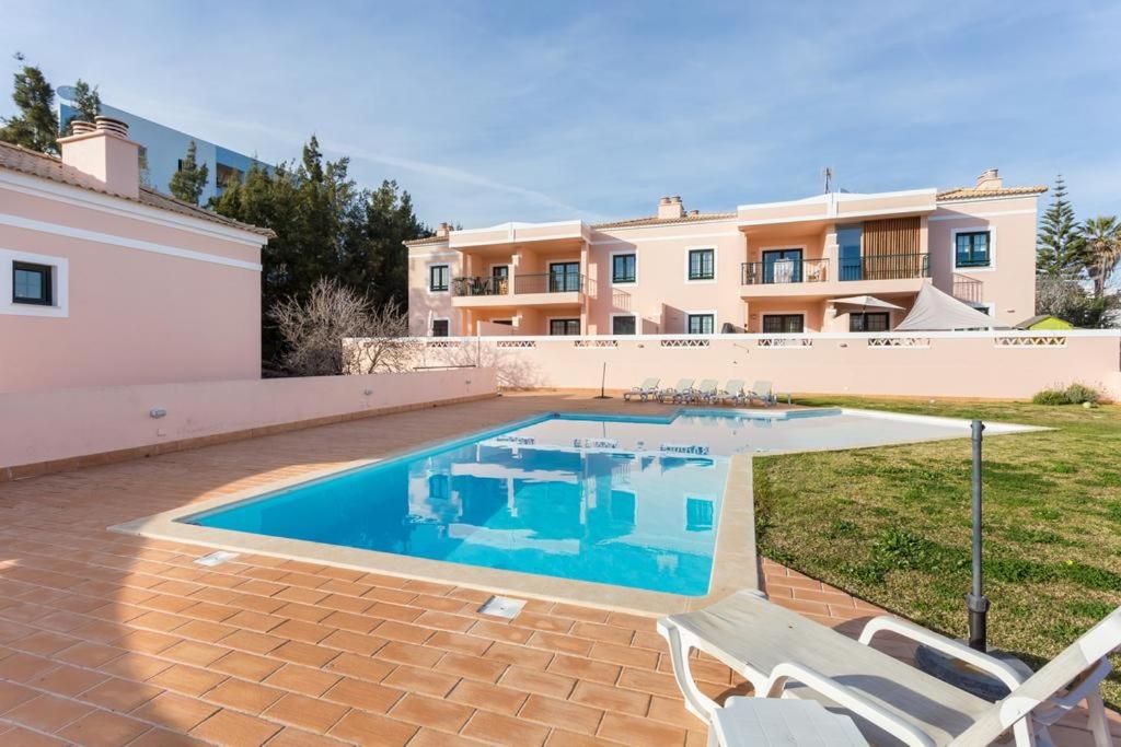 DELFIMAR ALVOR SUITE