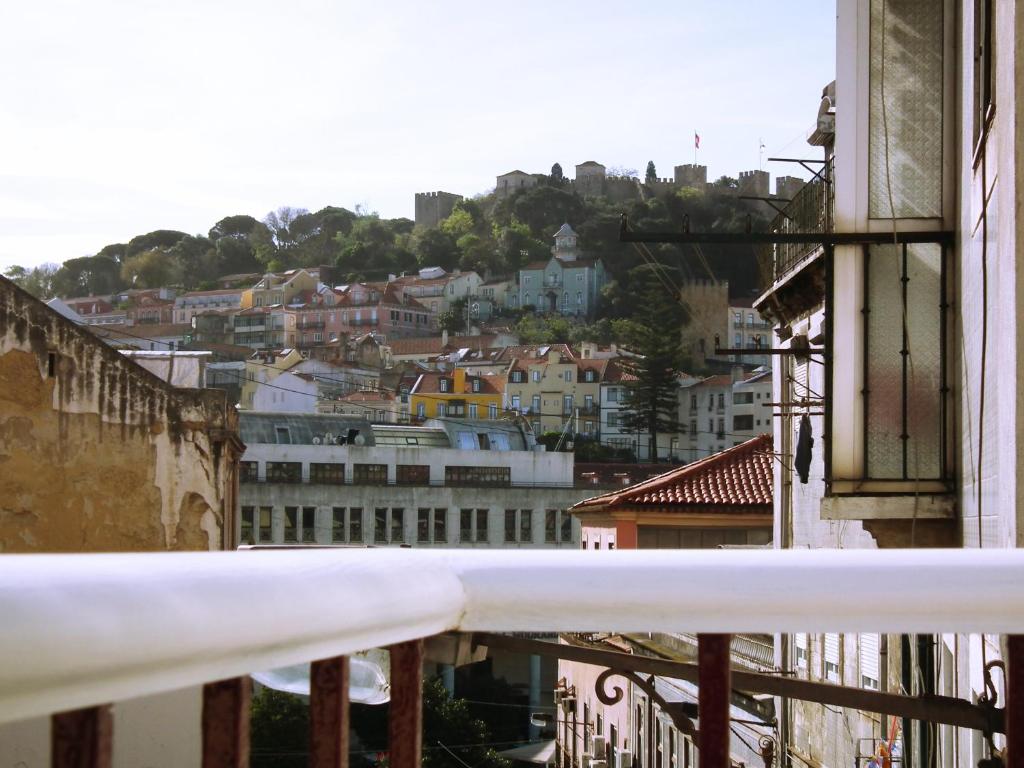 COZY CITY VIEW APARTMENT ON THE CASTLE HILL