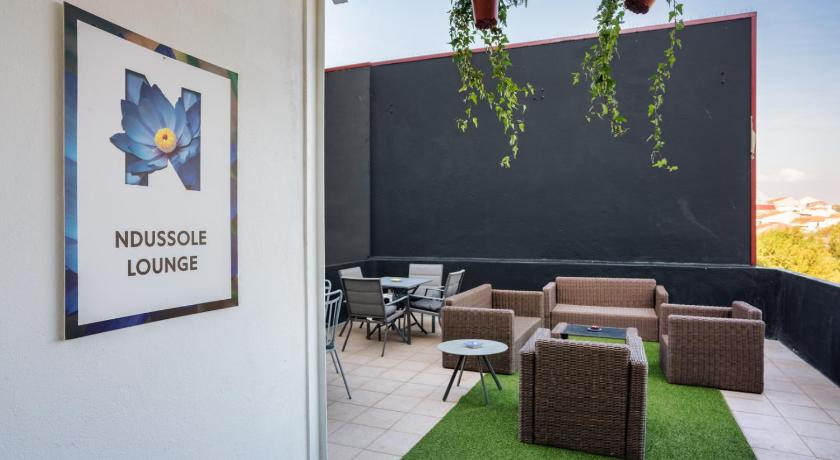 NDUSSOLE - GUEST HOUSE