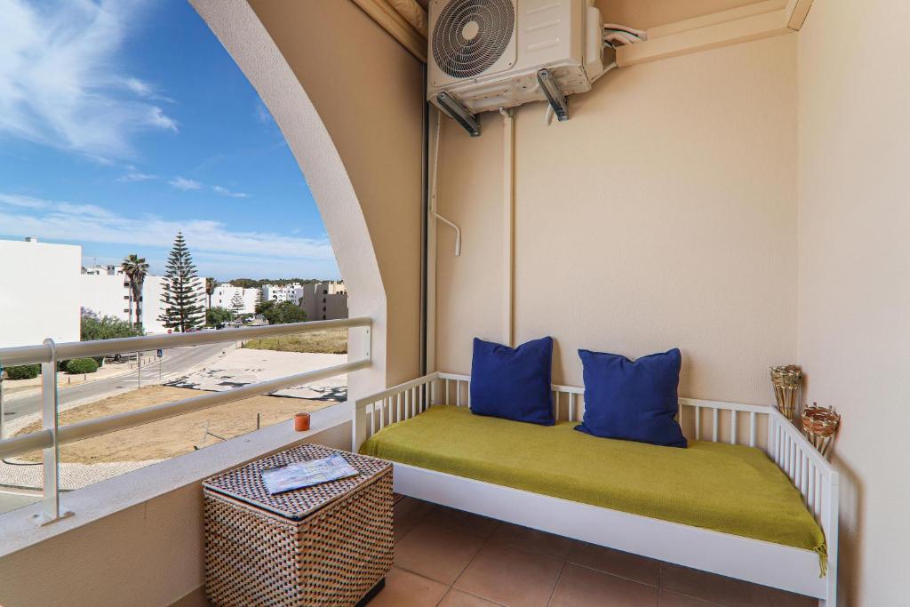 SALGADOS - VILA DAS LAGOAS - APARTAMENTO 8D0A - FRACÇÃO L
