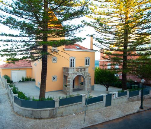 DUQUE'S VILLA LUXURY GUESTHOUSE
