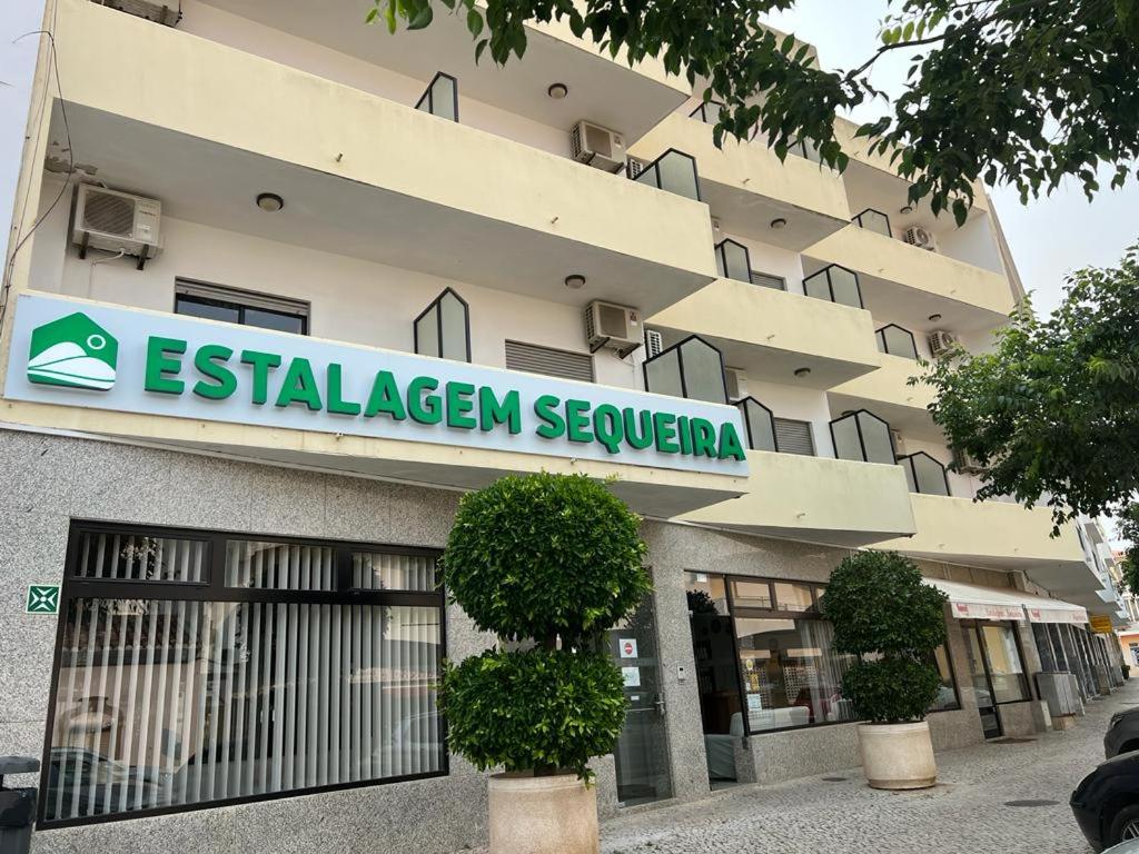 ESTALAGEM SEQUEIRA
