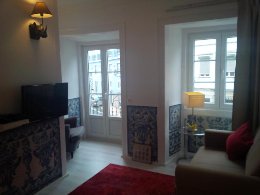 CASTLE APARTMENT