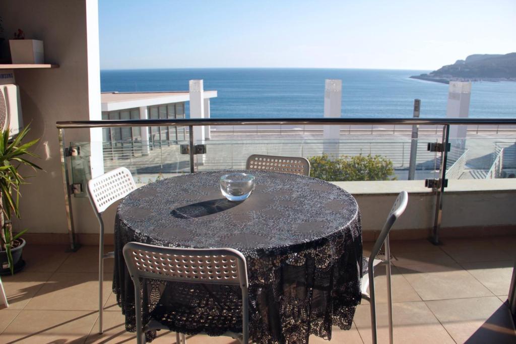VISTA MAR & VILA