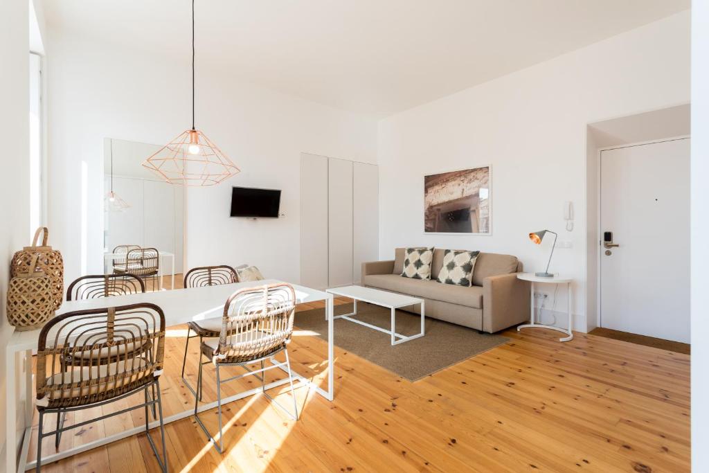 COMBO SUITES II