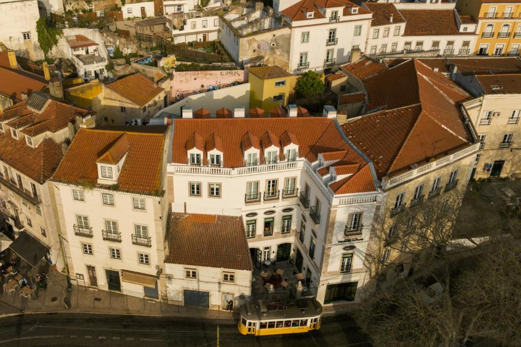 ESTABELECIMENTO DE HOSPEDAGEM COM 5 QUARTOS EM FRENTE AO MUSEU DO FADO EM ALFAMA