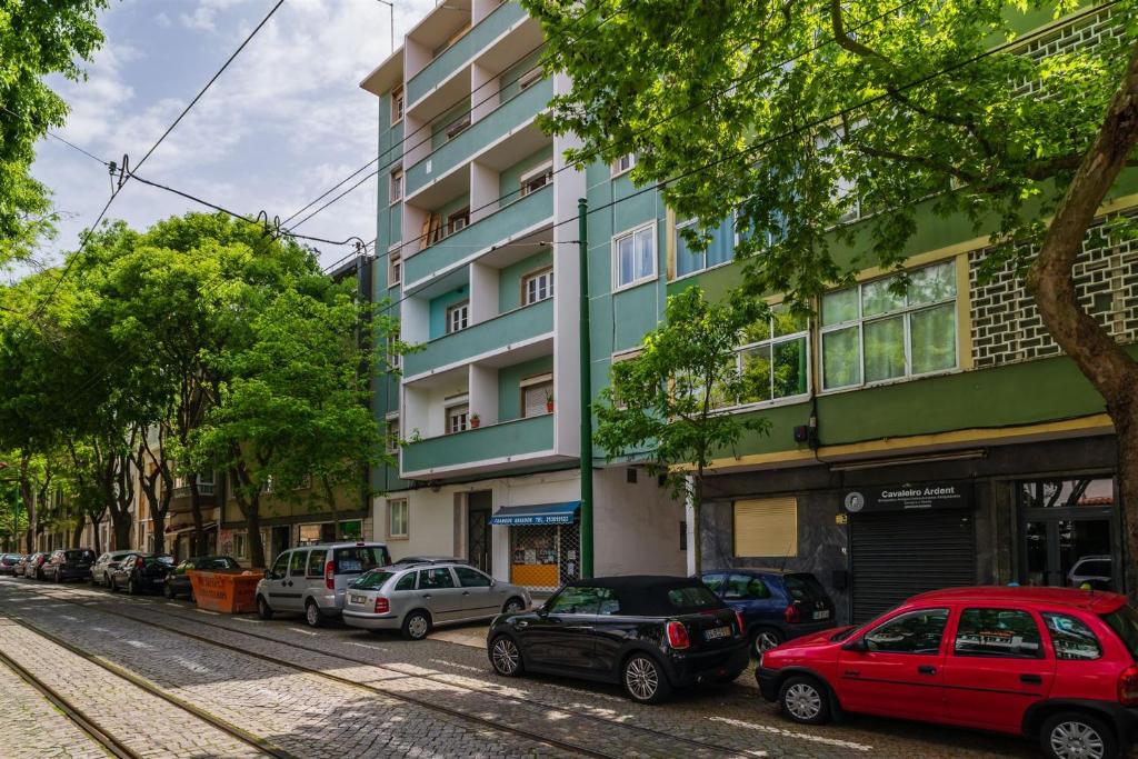 PEDROUÇOS 37