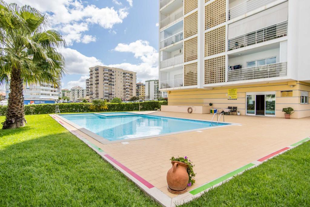 APARTAMENTO NOVO C/DOIS QUARTOS