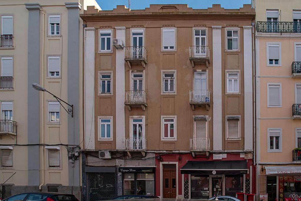 CENTRAL AND HISTORICAL APARTMENT III