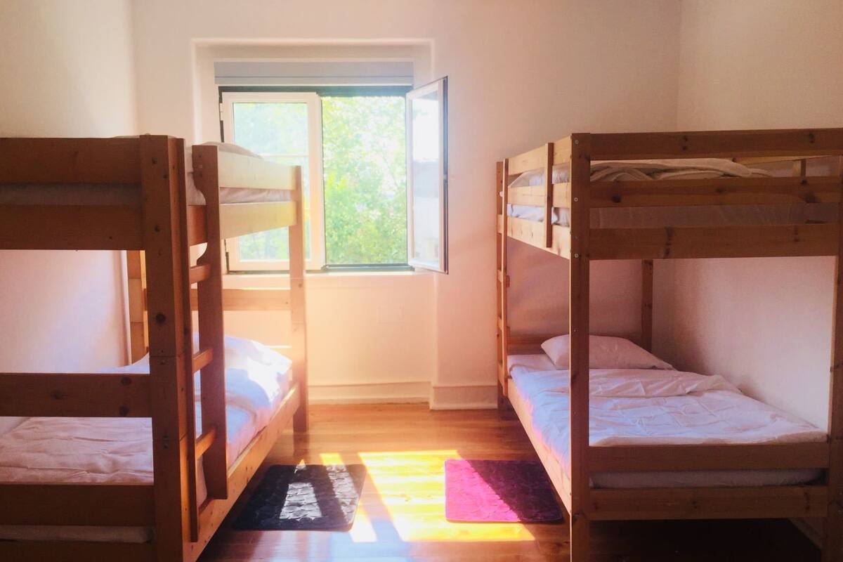 TRIÚNO HOSTEL
