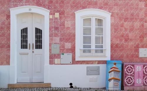 PINK HOUSE