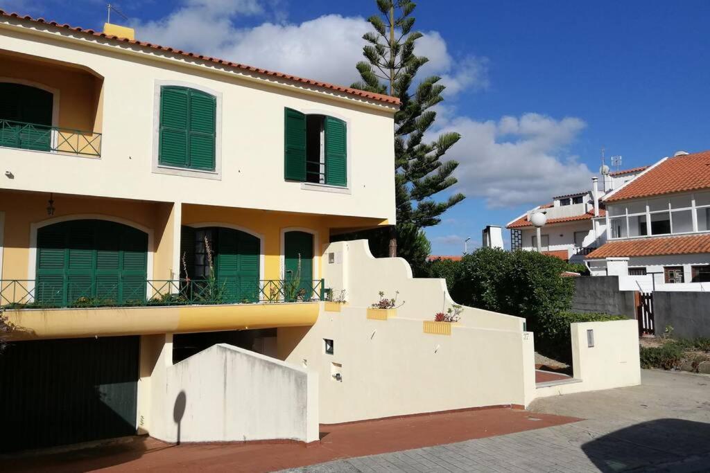 BEACH HOUSE - VILLA / PENICHE AT PRAIA CONSOLAÇÃO