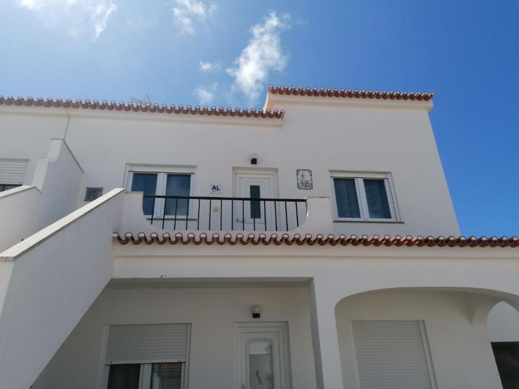 39 BALEAL