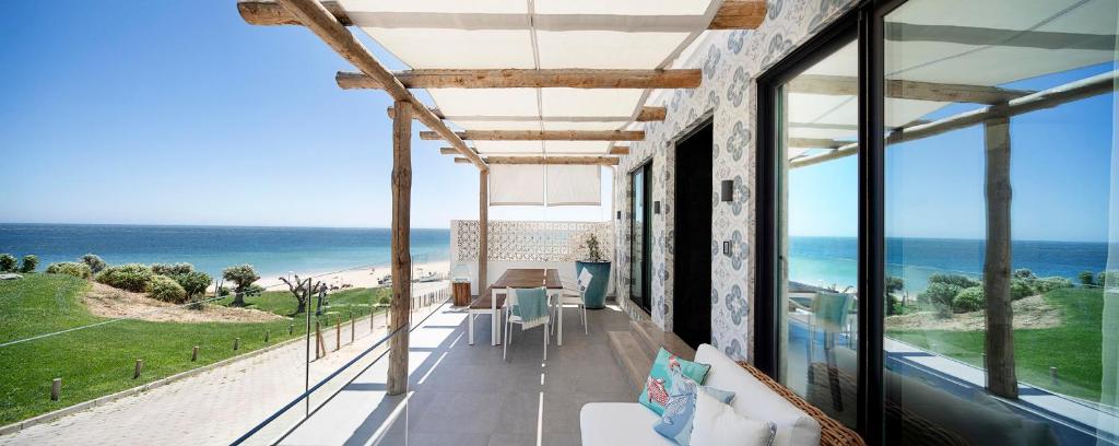ROSSIO VIEW APARTMENTS