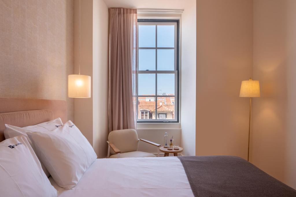 AN APARTAMENT ON THE CASTLE HILL