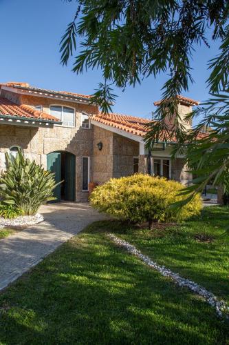 CASA DE CARVALHO DE LOBO