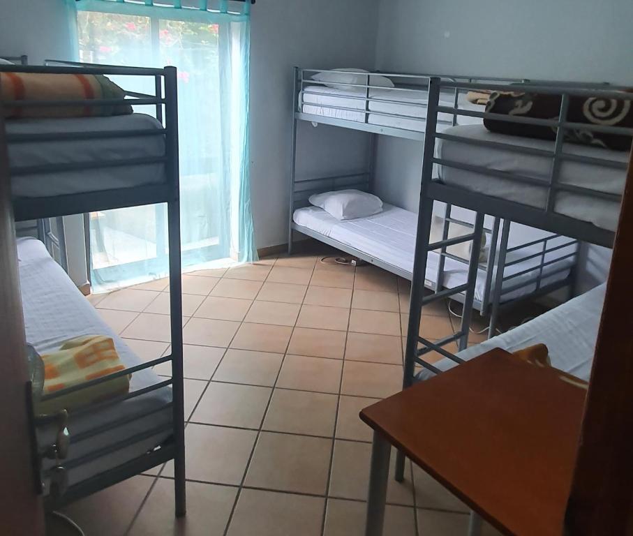 Image of sunny house 3