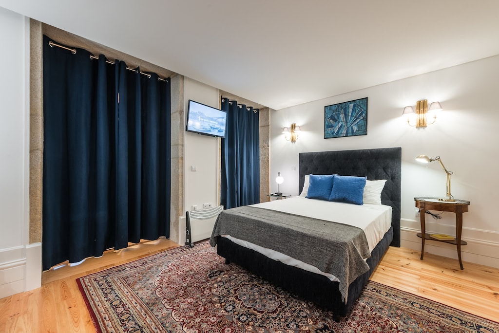 APARTAMENTOS ALVES DA VEIGA II- L