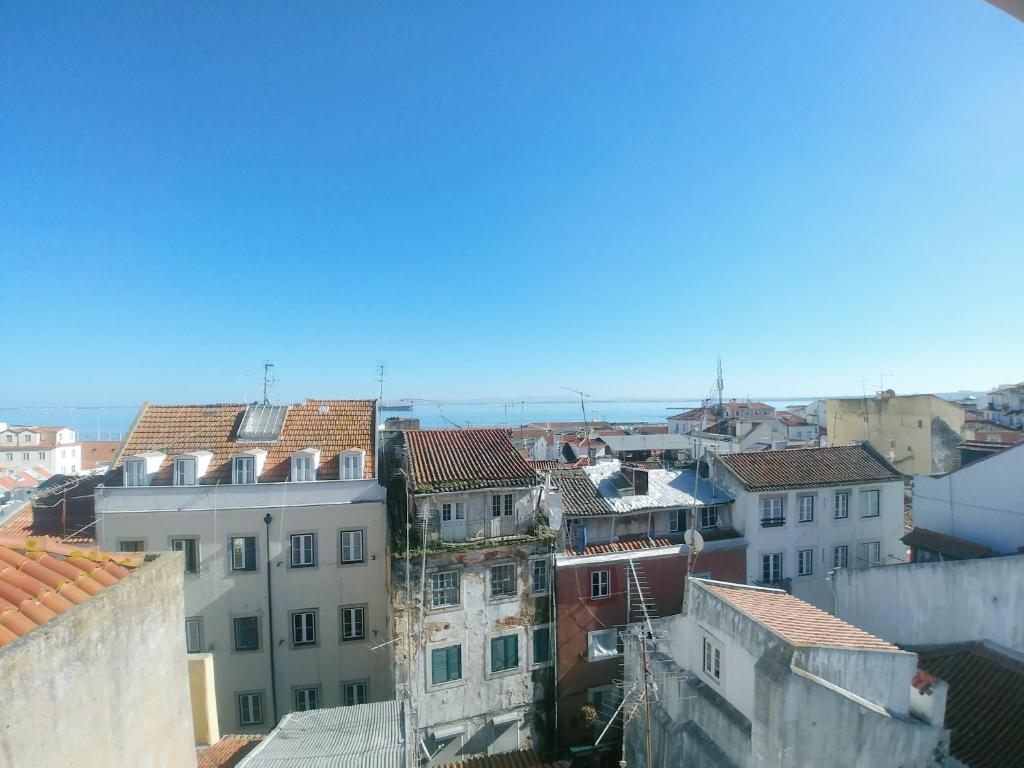 LOVELY HOUSE IN ALFAMA