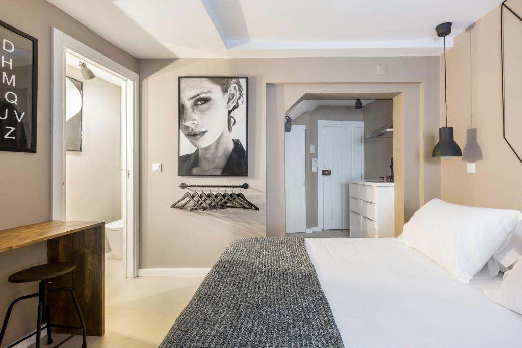 NOSOLOMIO CASTLE APARTMENT 2