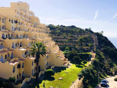 APARTAMENTO LENI