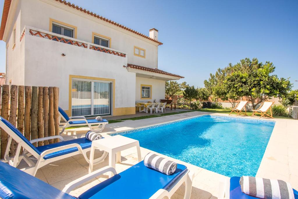 VILLA COMPORTA III