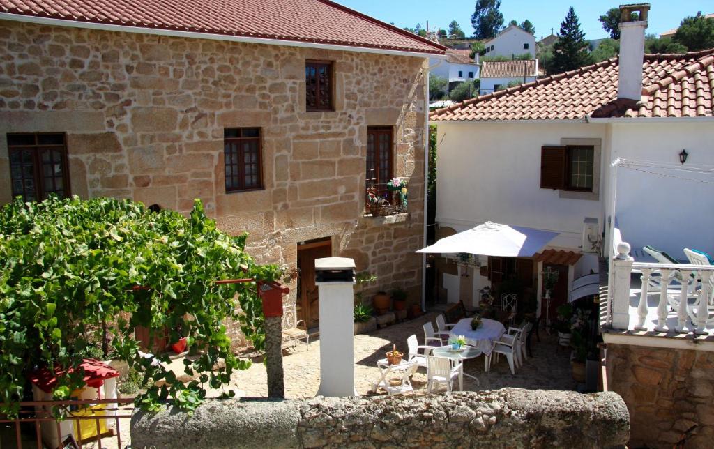CASA DUAS FONTES