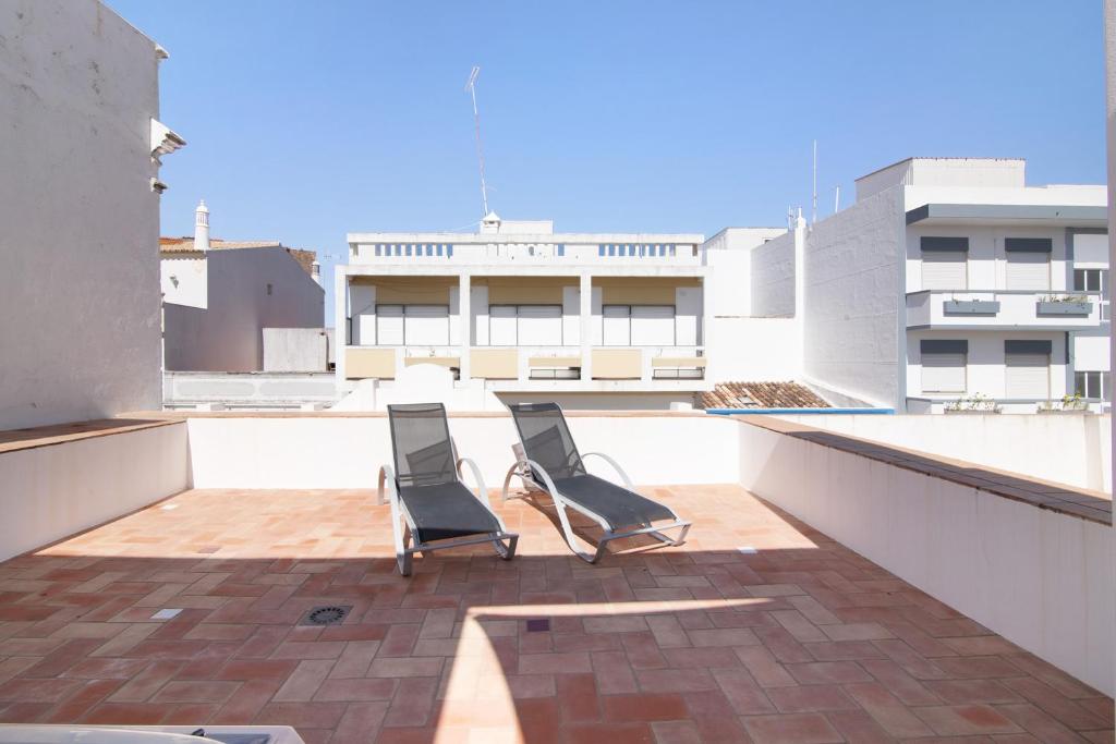 CASA ROXA