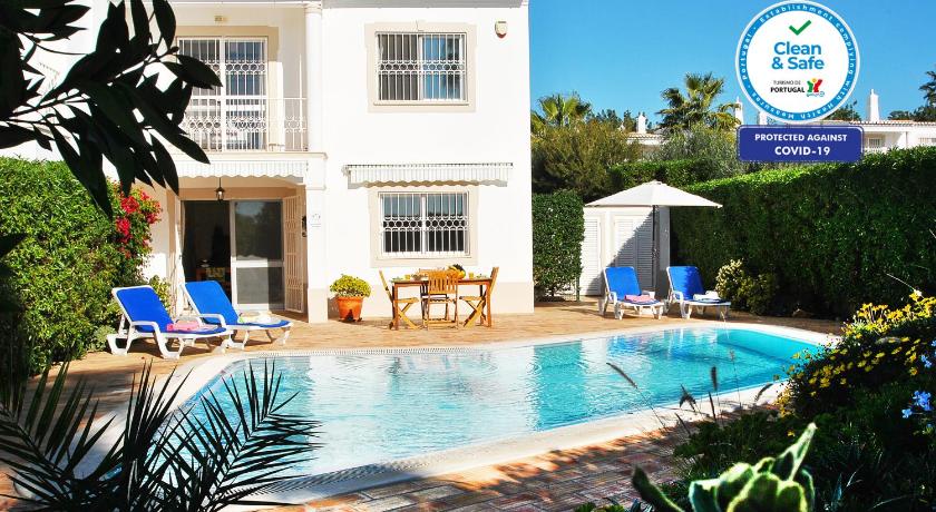 VILLA COMINO